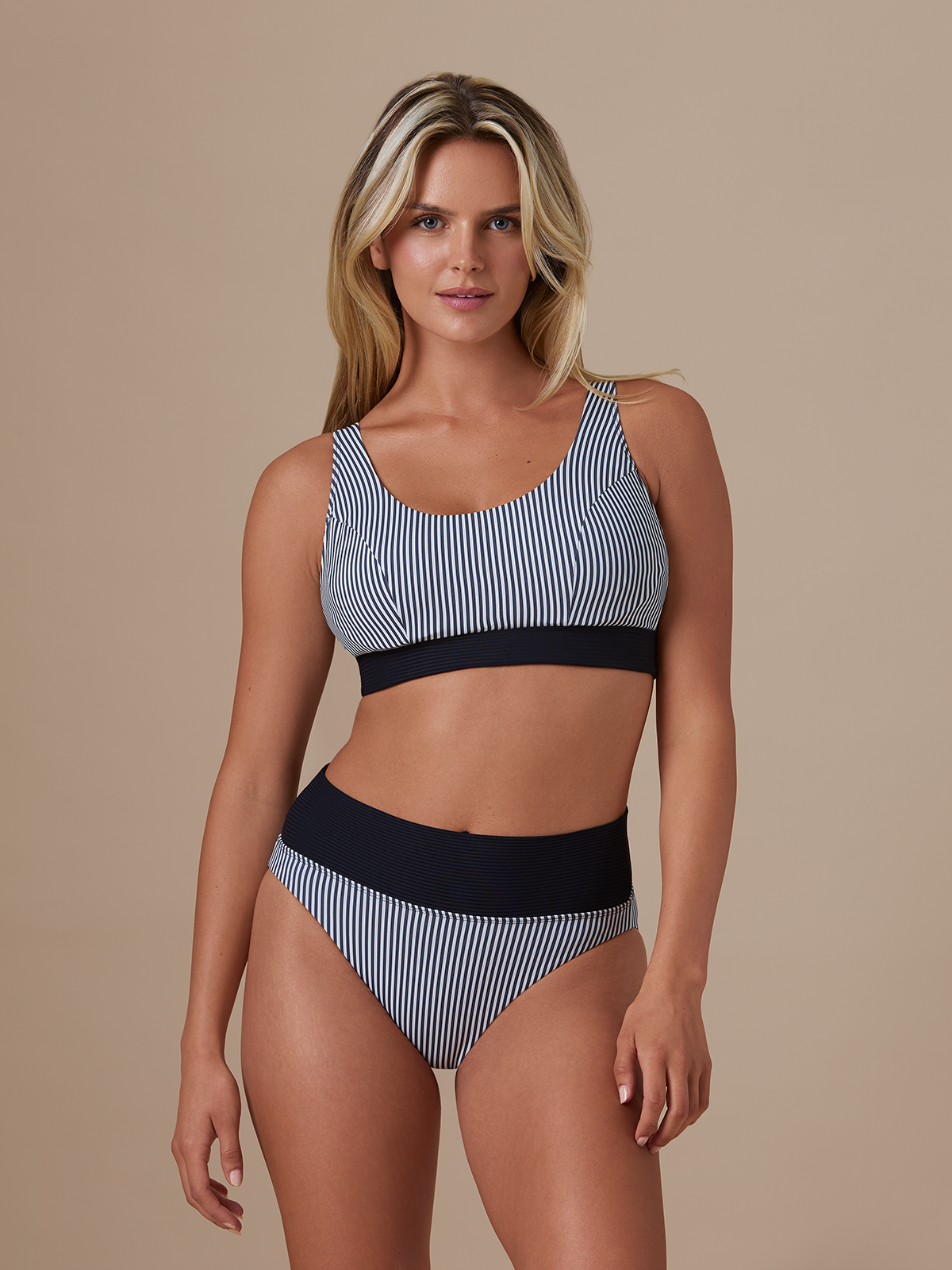 ITACARÉ UNDERWIRE TOP